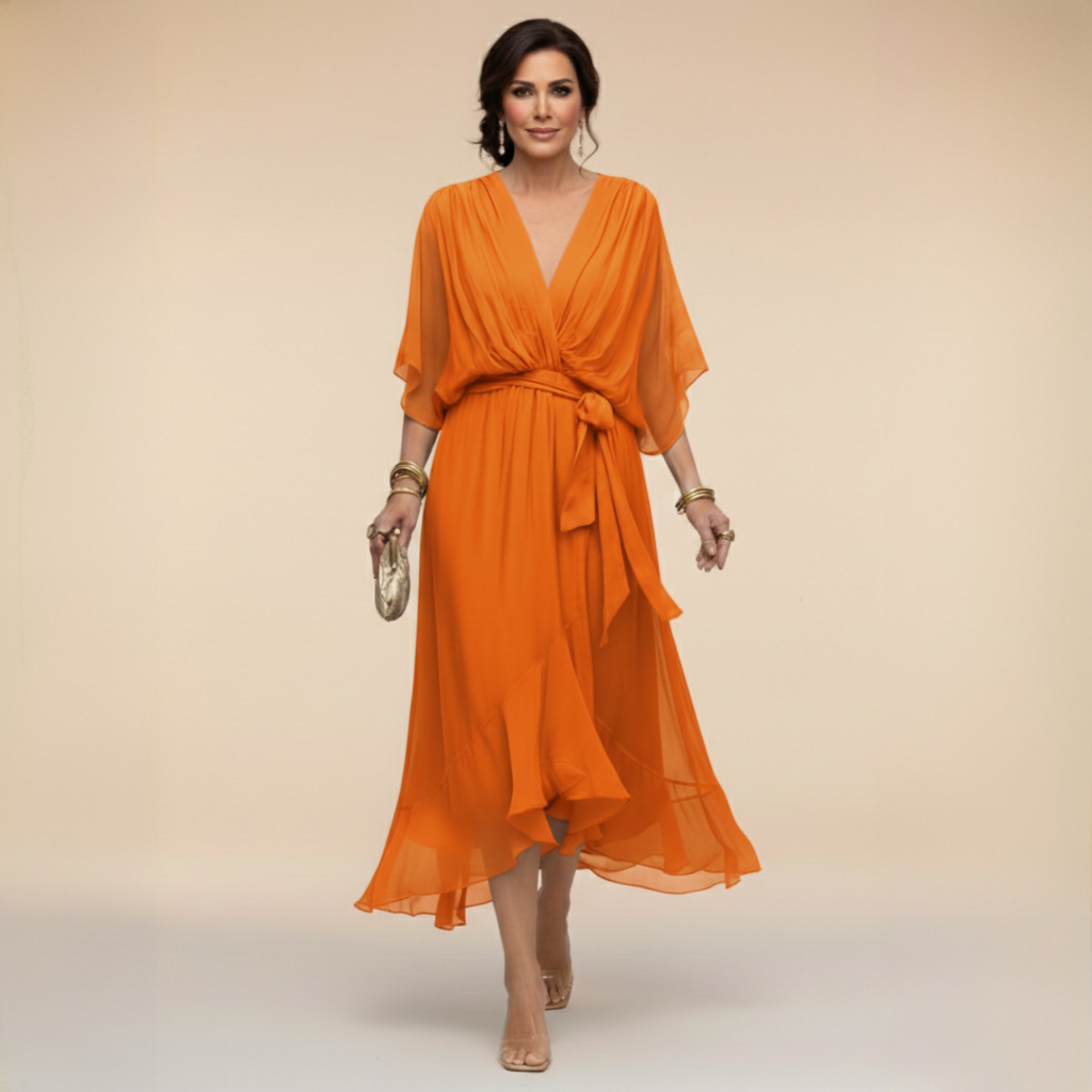 Renata | Długa sukienka damska z falbanami i dekoltem w serek