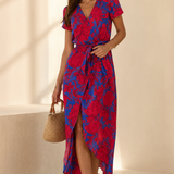 Julia | Elegancka Sukienka z Dekoltem w Serek i Modelującym Krojem