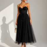 Elowina | Elegancka tiulowa sukienka midi z odkrytymi plecami i gorsetowym detalem