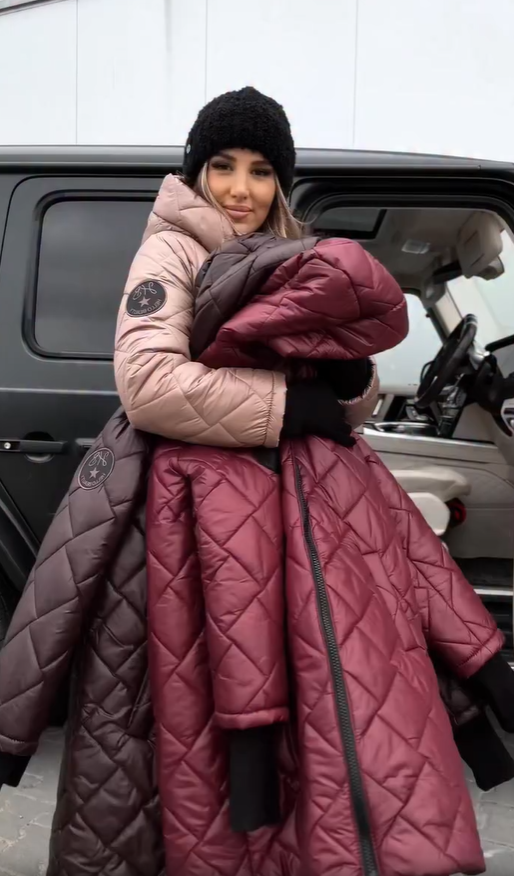 Barbara | Elegancka pikowana kurtka puchowa z kapturem