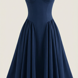 Odette | Elegancka sukienka midi z rozkloszowanym dołem i gorsetem