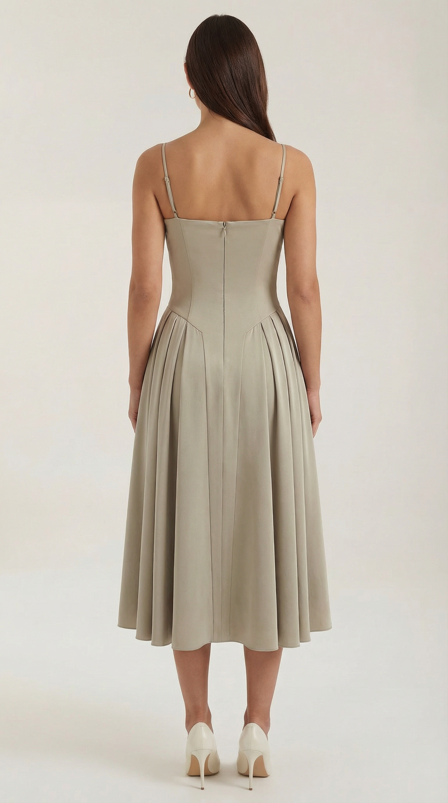 Odette | Elegancka sukienka midi z rozkloszowanym dołem i gorsetem